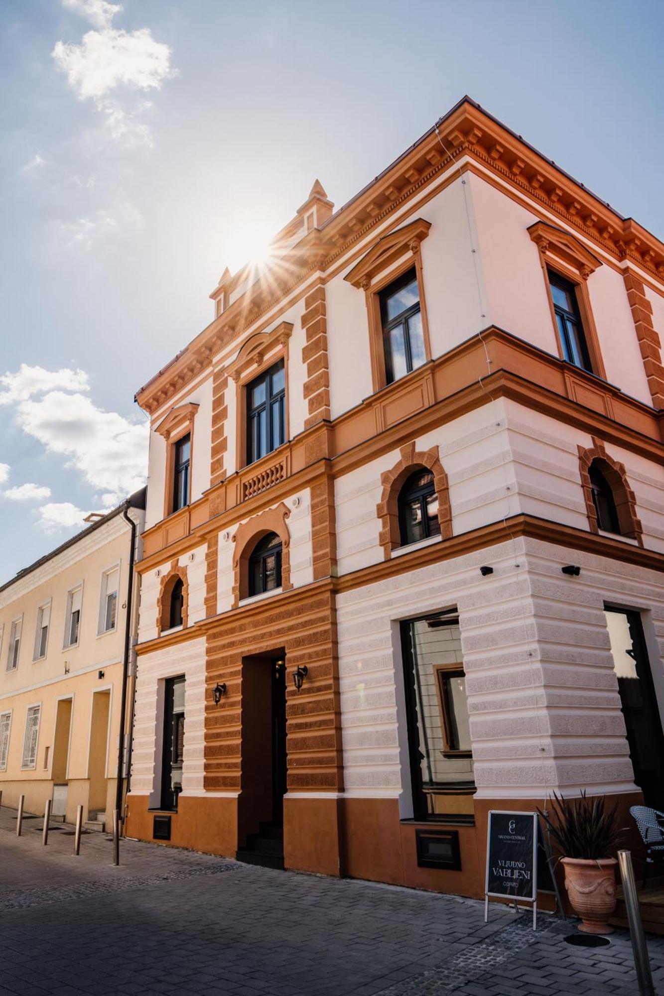Grand Central Ljutomer Exterior foto